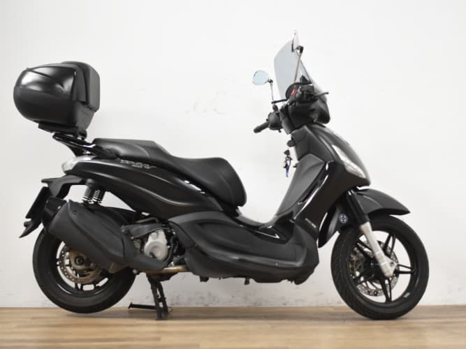 PIAGGIO BEVERLY 350 2018 de segunda mano