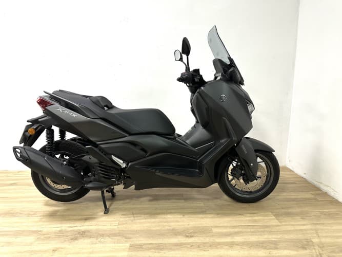 YAMAHA XMAX 125 2024 de segunda mano