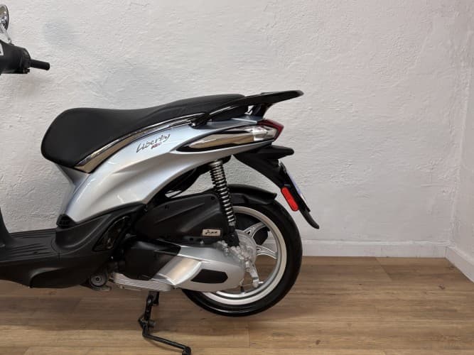 PIAGGIO LIBERTY 125 2023 de segunda mano