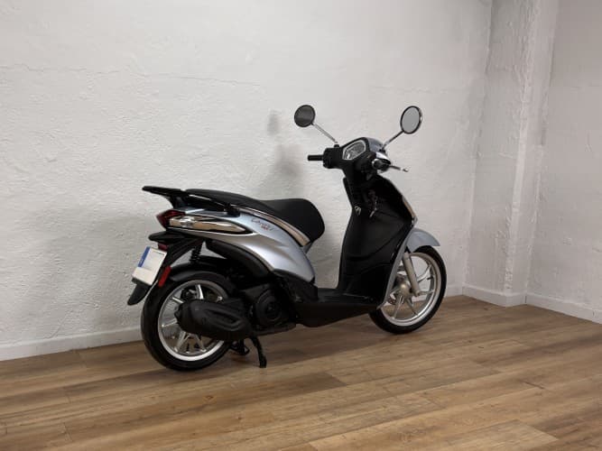PIAGGIO LIBERTY 125 2023 de segunda mano