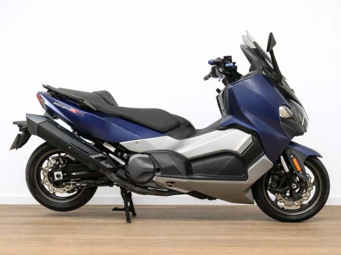 SYM MAXSYM TL 2020 de segunda mano