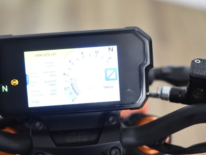 KTM DUKE 390 2020 de segunda mano