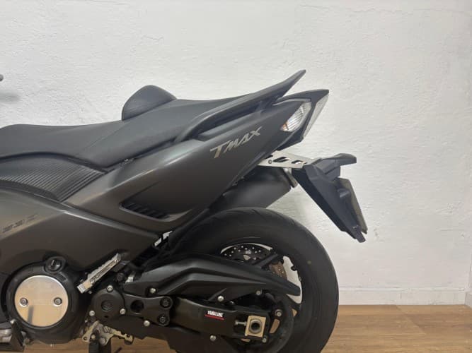 YAMAHA TMAX 530 2015 de segunda mano