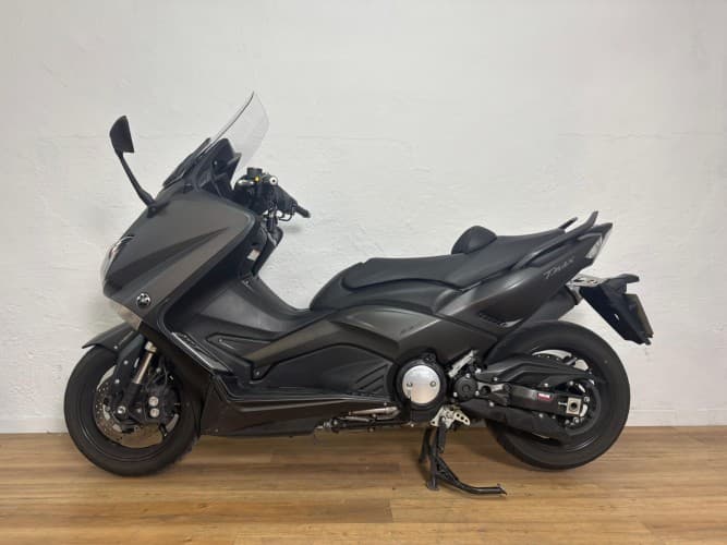 YAMAHA TMAX 530 2015 de segunda mano