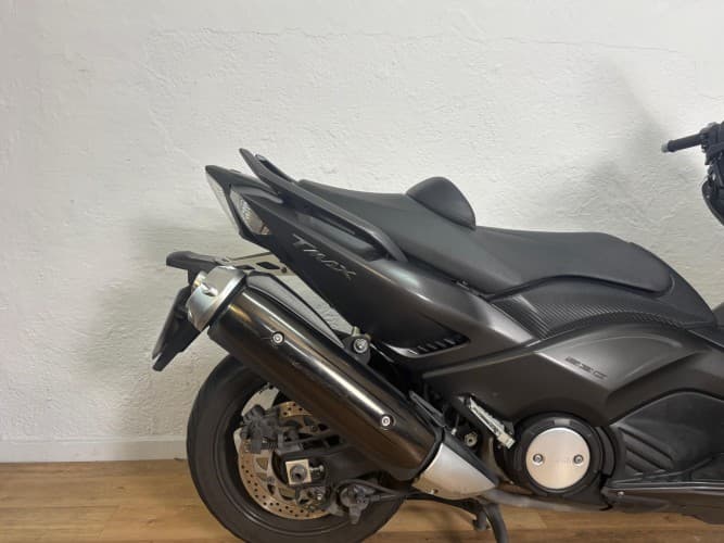 YAMAHA TMAX 530 2015 de segunda mano
