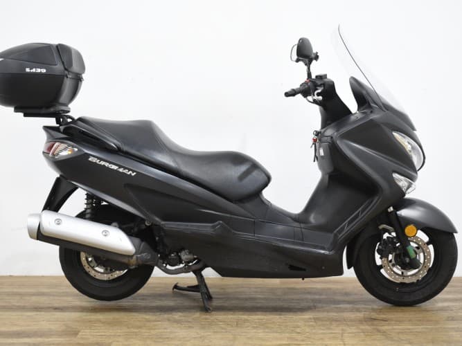 SUZUKI BURGMAN 125 2019 de segunda mano