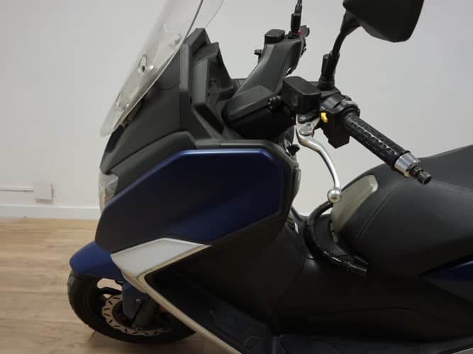 Comprar SYM MAXSYM 400 2022 de segunda mano SYM MAXSYM 400 2022 de segunda mano