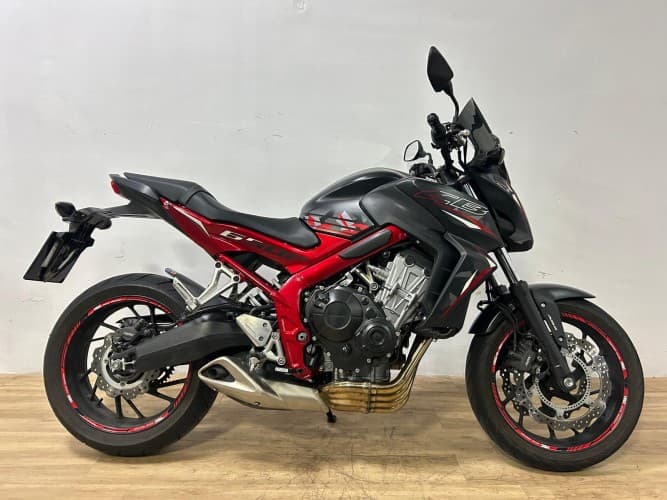 HONDA CB 650 F 2016 de segunda mano
