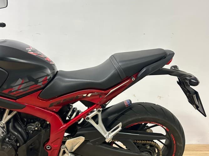 HONDA CB 650 F 2016 de segunda mano