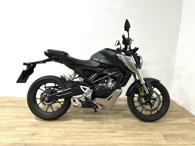 HONDA CB 125 R 2019 de segunda mano