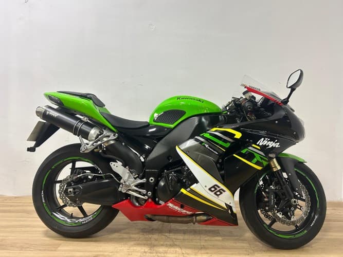 KAWASAKI NINJA ZX-10 R 2007 de segunda mano