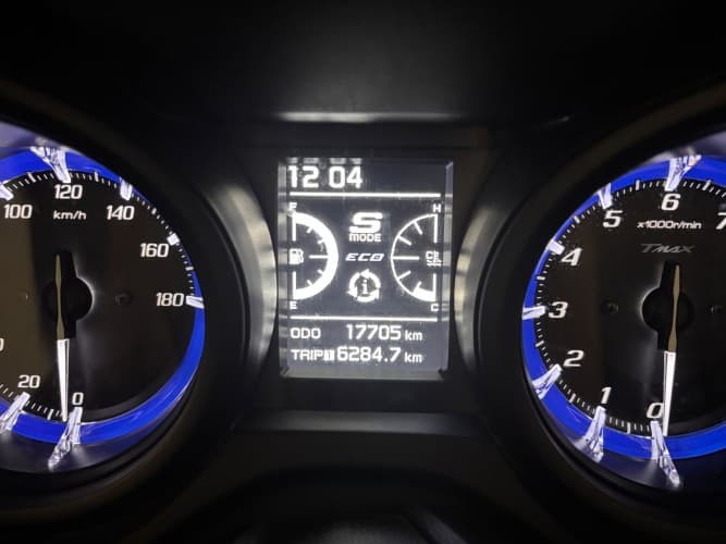 Comprar YAMAHA TMAX 560 2020 de segunda mano YAMAHA TMAX 560 2020 de segunda mano