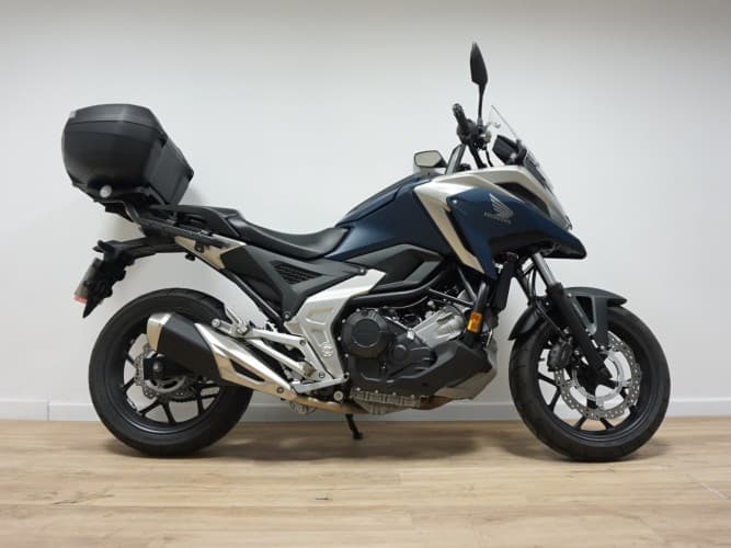 HONDA NC 750 X 2024 de segunda mano