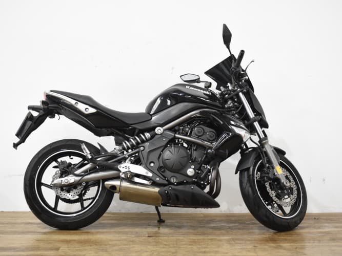 KAWASAKI ER 6N 2010 de segunda mano