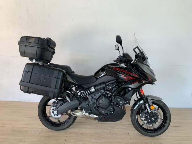 KAWASAKI VERSYS 650 2021 de segunda mano