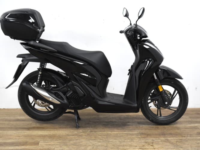HONDA SH 125 2024 de segunda mano
