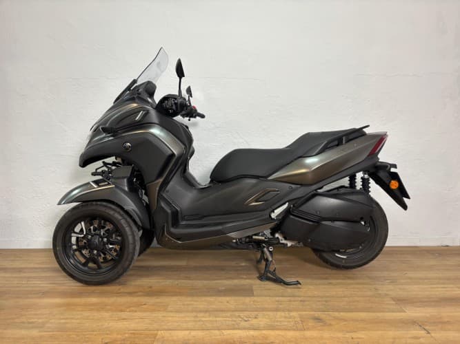 YAMAHA TRICITY 300 2023 de segunda mano