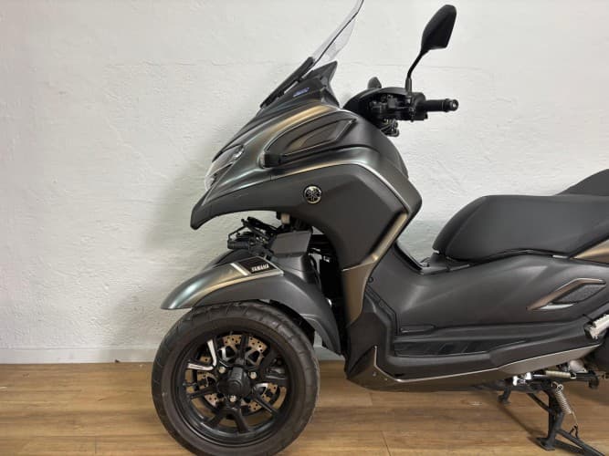 YAMAHA TRICITY 300 2023 de segunda mano