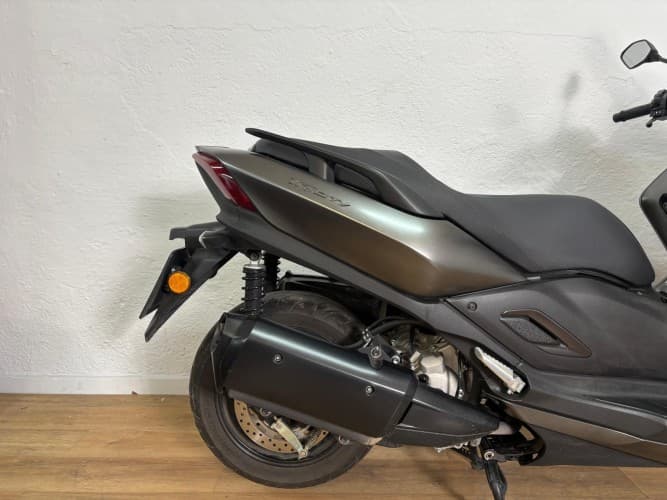 YAMAHA TRICITY 300 2023 de segunda mano