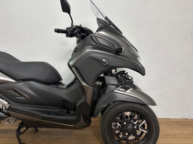 YAMAHA TRICITY 300 2023 de segunda mano