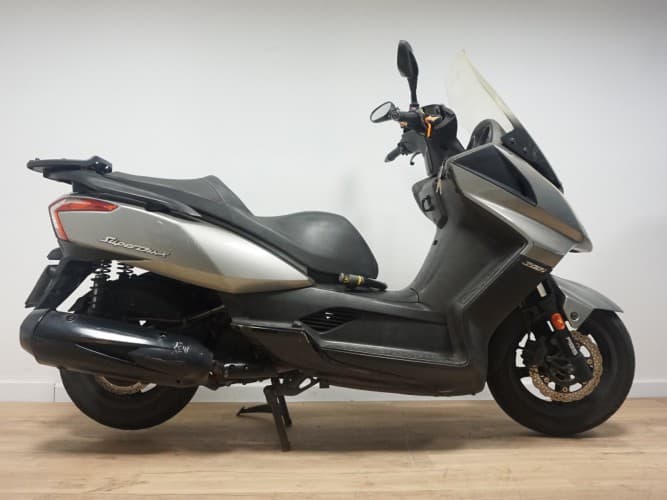 KYMCO SUPER DINK 300 ABS (A2) 2016 de segunda mano