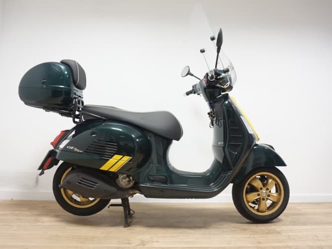 PIAGGIO VESPA 300 2021 de segunda mano