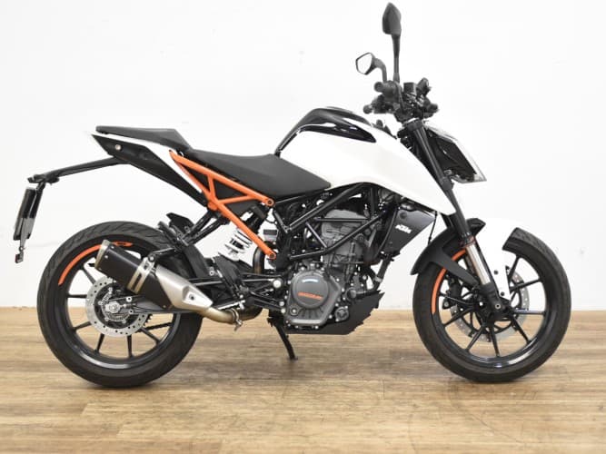 KTM DUKE 125 2020 de segunda mano