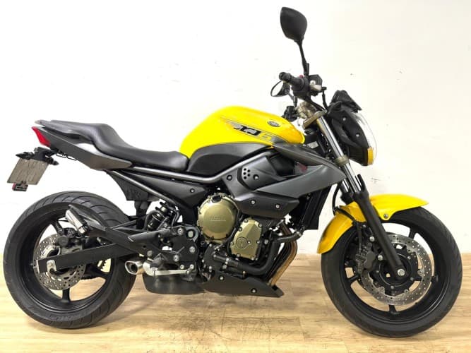 YAMAHA XJ6 2010 de segunda mano