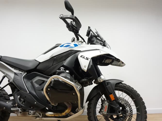 Comprar BMW R 1300 GS (PAQUETE TOURING, DINAMICO Y ENDURO PRO) 2023 de segunda mano BMW R 1300 GS (PAQUETE TOURING, DINAMICO Y ENDURO PRO) 2023 de segunda mano