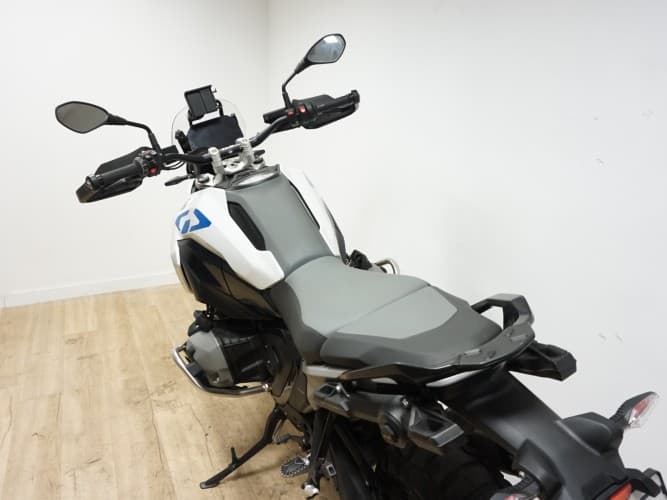 Comprar BMW R 1300 GS (PAQUETE TOURING, DINAMICO Y ENDURO PRO) 2023 de segunda mano BMW R 1300 GS (PAQUETE TOURING, DINAMICO Y ENDURO PRO) 2023 de segunda mano