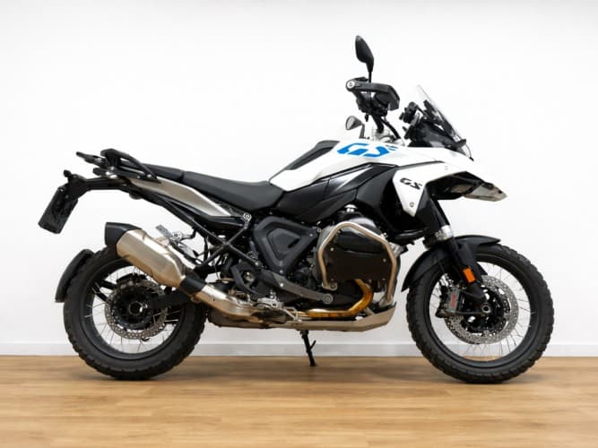 Comprar BMW R 1300 GS (PAQUETE TOURING, DINAMICO Y ENDURO PRO) 2023 de segunda mano BMW R 1300 GS (PAQUETE TOURING, DINAMICO Y ENDURO PRO) 2023 de segunda mano