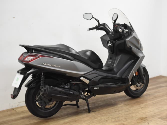 Comprar KYMCO SUPER DINK 125 2021 de segunda mano KYMCO SUPER DINK 125 2021 de segunda mano