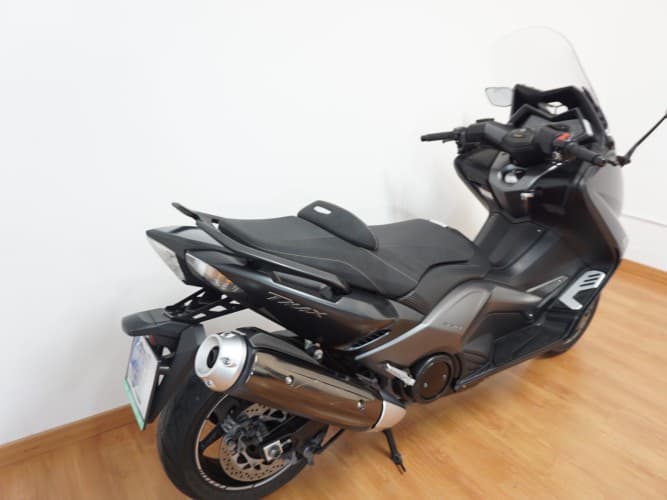 YAMAHA TMAX 530 IRON MAX 2015 de segunda mano