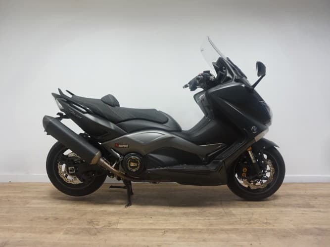 YAMAHA TMAX 530 IRON MAX 2015 de segunda mano