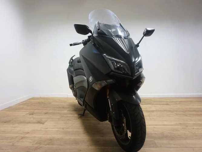 YAMAHA TMAX 530 IRON MAX 2015 de segunda mano