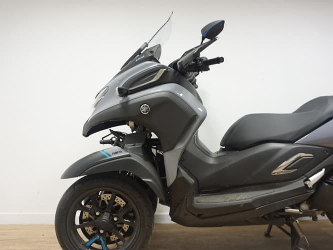 YAMAHA TRICITY 300 2021 de segunda mano