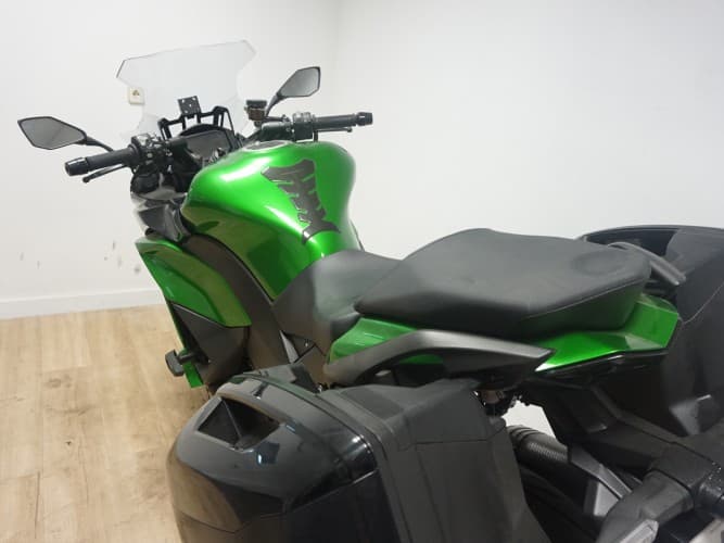 KAWASAKI NINJA 1000 SX (AKRAPOVIC HOMOLOGADO) 2020 de segunda mano