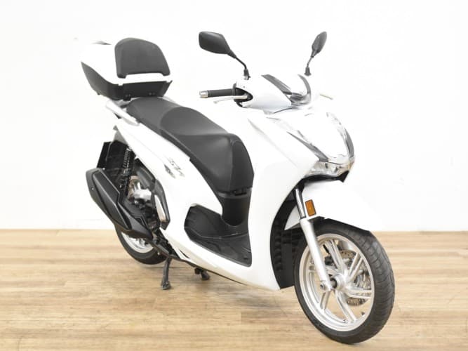 HONDA SH 350I 2022 de segunda mano