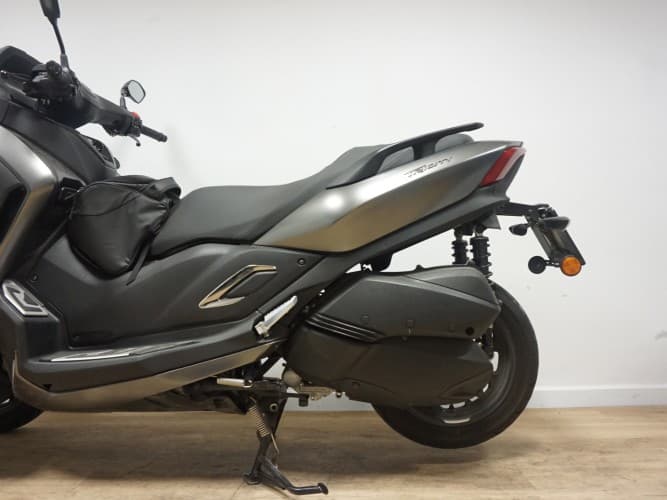 Comprar YAMAHA TRICITY 300 2021 de segunda mano YAMAHA TRICITY 300 2021 de segunda mano