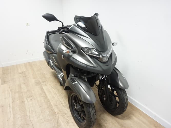 Comprar YAMAHA TRICITY 300 2021 de segunda mano YAMAHA TRICITY 300 2021 de segunda mano