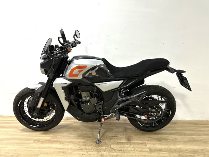 ZONTES GK 350 2022 de segunda mano