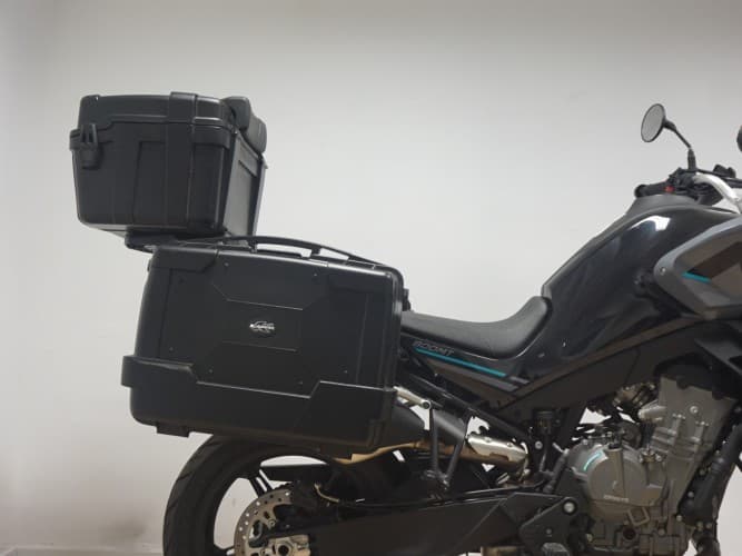 CF MOTO 800 MT 2023 de segunda mano