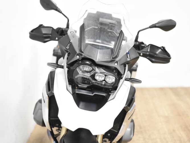 Comprar BMW R 1250 GS (IVA DEDUC.) (3 PAQ+ 3 MLTS) (RED ASIEN) 2022 de segunda mano BMW R 1250 GS (IVA DEDUC.) (3 PAQ+ 3 MLTS) (RED ASIEN) 2022 de segunda mano