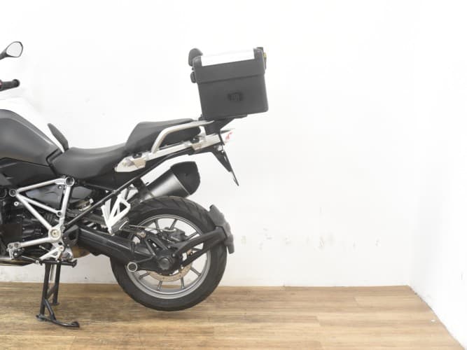 Comprar BMW R 1250 GS (IVA DEDUCIBLE) (3 PAQUETES+ TOP CASE) 2022 de segunda mano BMW R 1250 GS (IVA DEDUCIBLE) (3 PAQUETES+ TOP CASE) 2022 de segunda mano