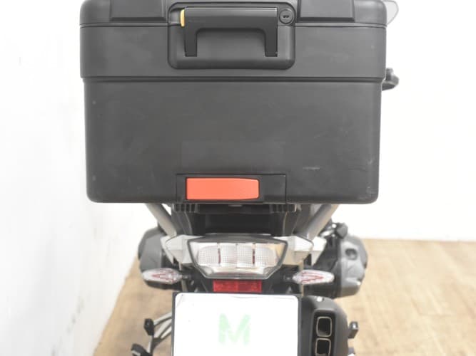 Comprar BMW R 1250 GS (IVA DEDUCIBLE) (3 PAQUETES+ TOP CASE) 2022 de segunda mano BMW R 1250 GS (IVA DEDUCIBLE) (3 PAQUETES+ TOP CASE) 2022 de segunda mano