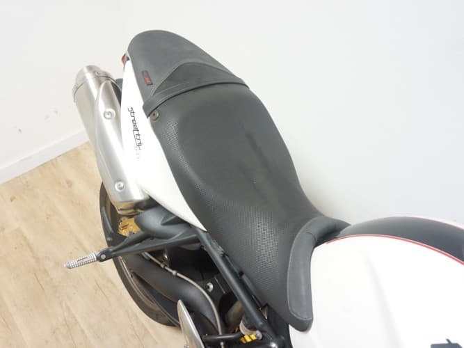 Comprar TRIUMPH STREET TRIPLE R 2012 de segunda mano TRIUMPH STREET TRIPLE R 2012 de segunda mano