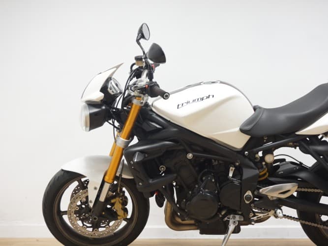 Comprar TRIUMPH STREET TRIPLE R 2012 de segunda mano TRIUMPH STREET TRIPLE R 2012 de segunda mano