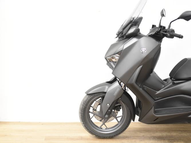 YAMAHA XMAX 125 2023 de segunda mano