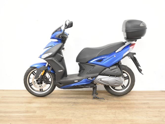 Comprar KYMCO AGILITY CITY 125 2021 de segunda mano KYMCO AGILITY CITY 125 2021 de segunda mano