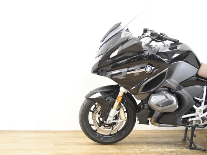 Comprar BMW R 1250 RT TRIPLE BLACK (PAQ.DYN Y COM) 2022 de segunda mano BMW R 1250 RT TRIPLE BLACK (PAQ.DYN Y COM) 2022 de segunda mano